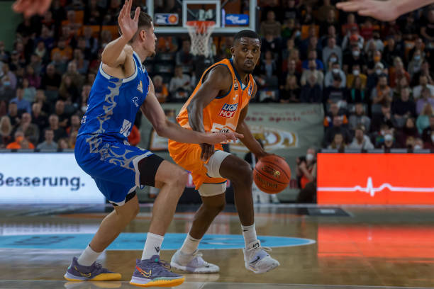 凭借对比赛 凭借对比赛