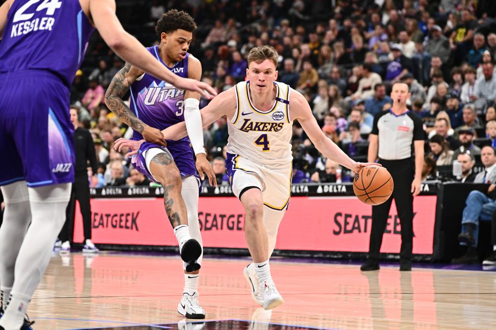 年轻核心必 年轻核心必